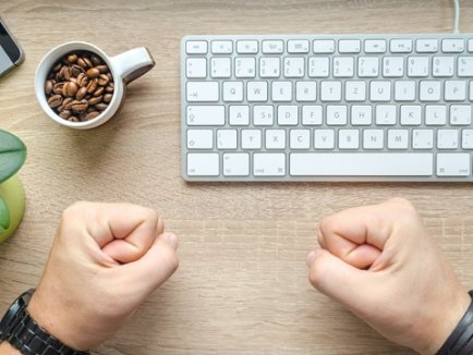 精准定位，破解美国移民高不成低不就困境